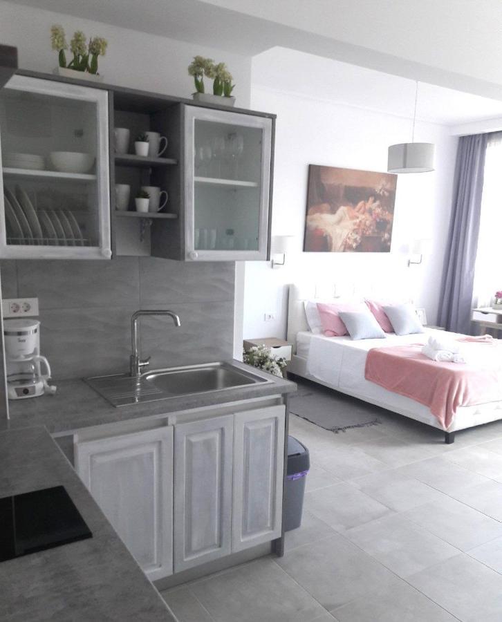 Fedias Luxury Flat Psyrri Square Apartment Athens Ngoại thất bức ảnh